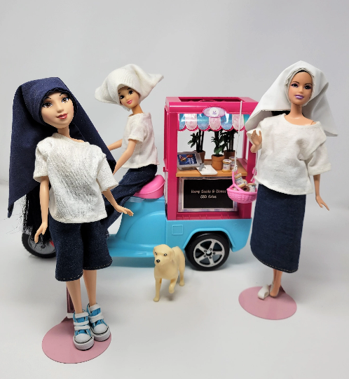 Hemp-Sellers' Cart Barbie Vehicle