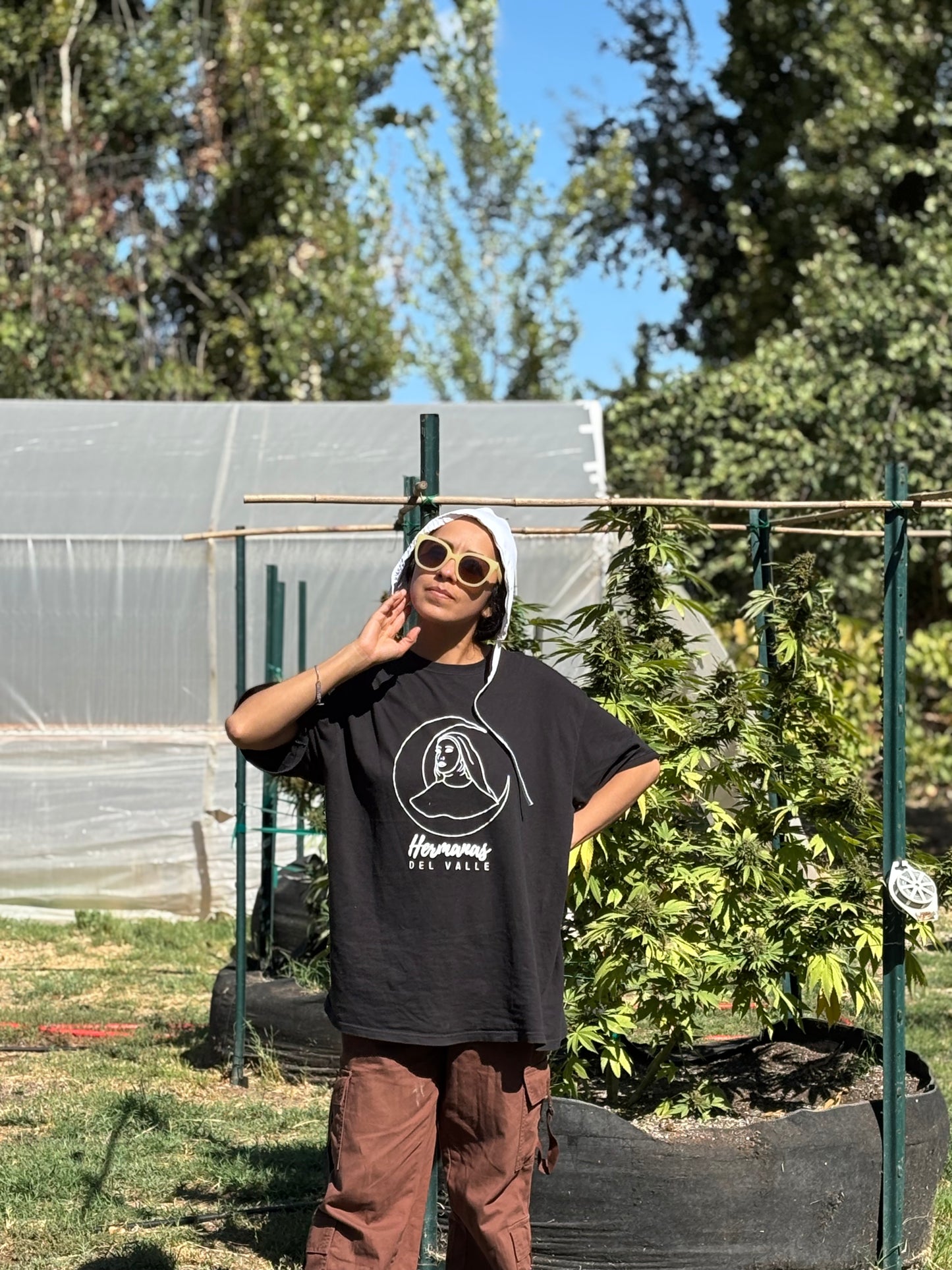 Las Hermanas del Valle T-Shirt