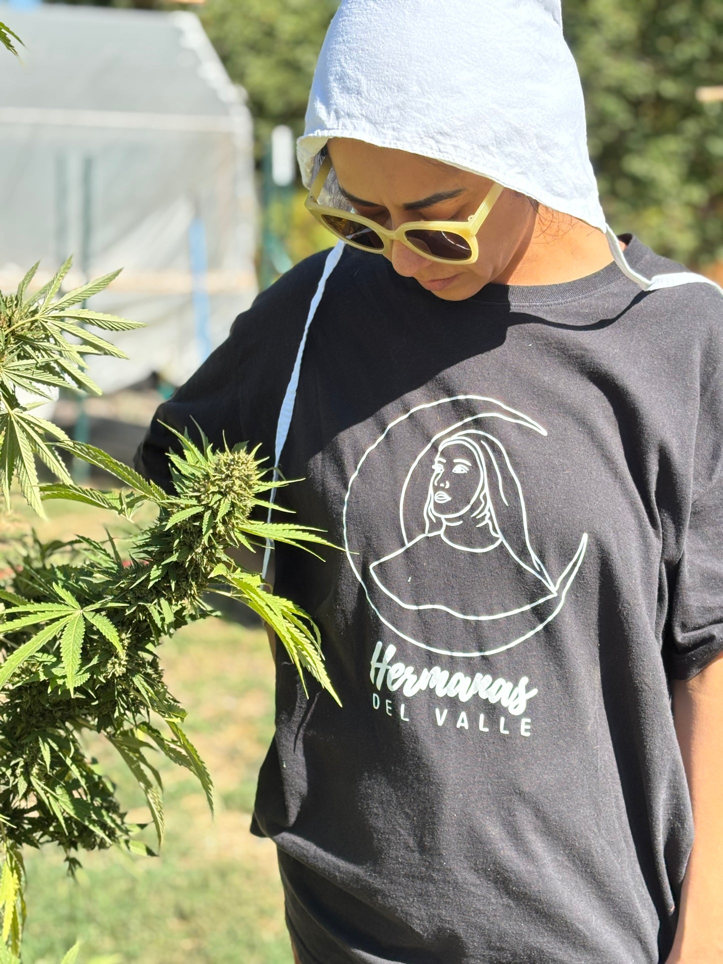 Las Hermanas del Valle T-Shirt